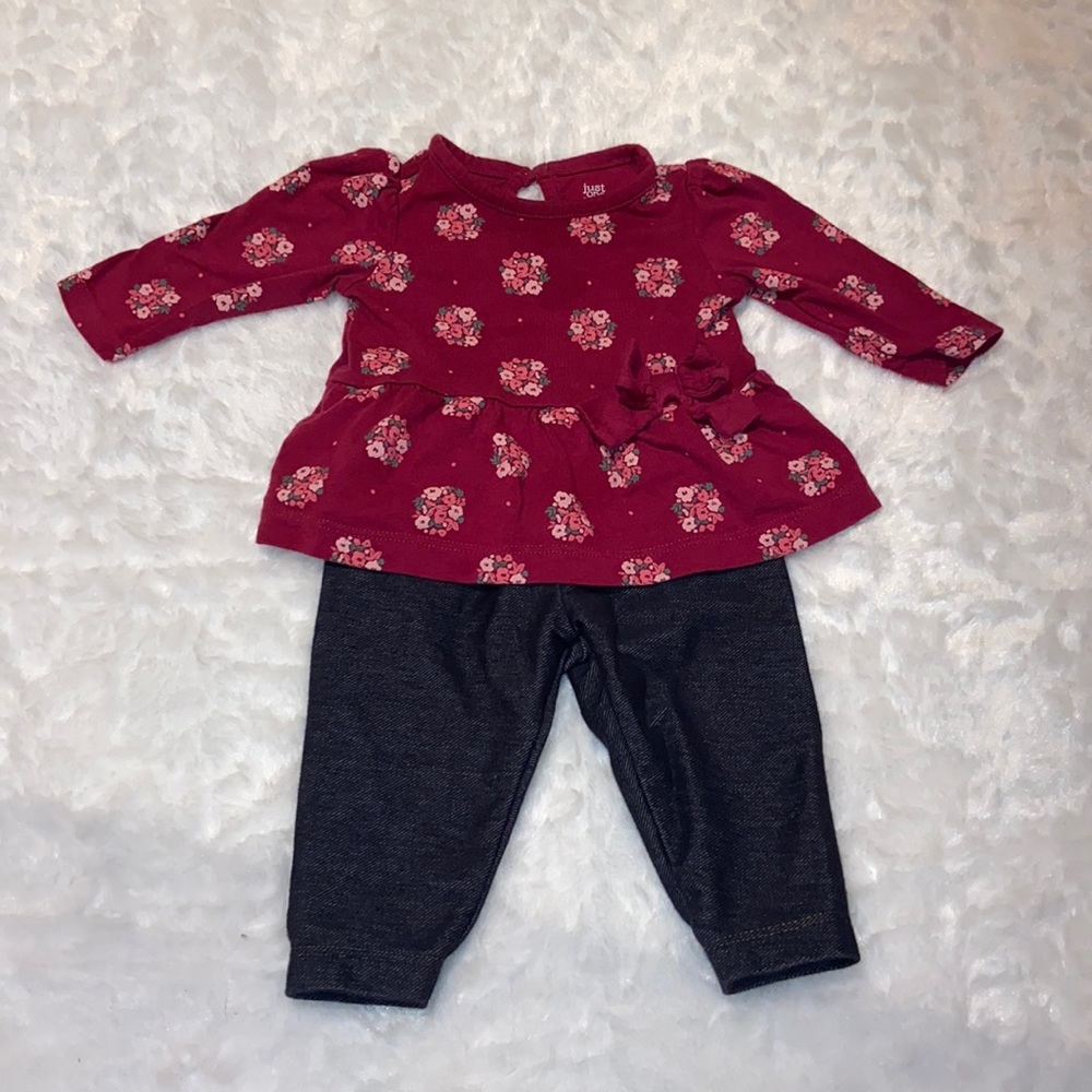 Baby Girl 2 Piece Outfit Size 3 Months